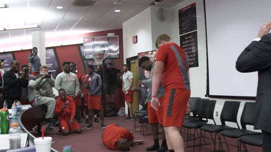 Rutgers brought in a "hypnogician" for a highly entertaining team meeting (Rutgers)