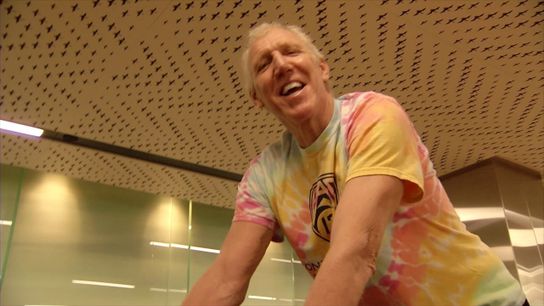 Video of the Day - Bill Walton visits Oregon's Marcus Mariota Treatment Center