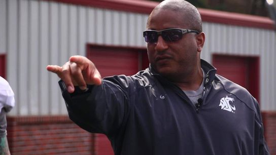 Video of the Day - DL coach Jeff Phelps mic'd up at Wazzu