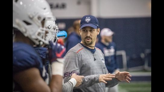 Video of the Day - UConn RBs coach Kyle Weiss mic'd up