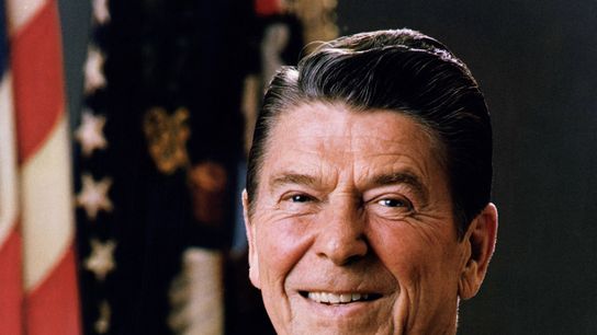 Scoop Roundup: Ronald Reagan and the Berlin Wall, Florida football; big win for a former NFL coach and weekend's best quotes
