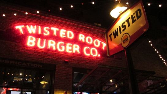 AA_Twisted_Root