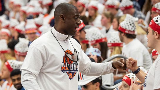 Auburn parts ways with AD Allen Greene (Auburn)
