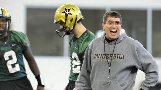 New Vanderbilt OC Andy Ludwig says they'll run 14-16 base plays (Featured)