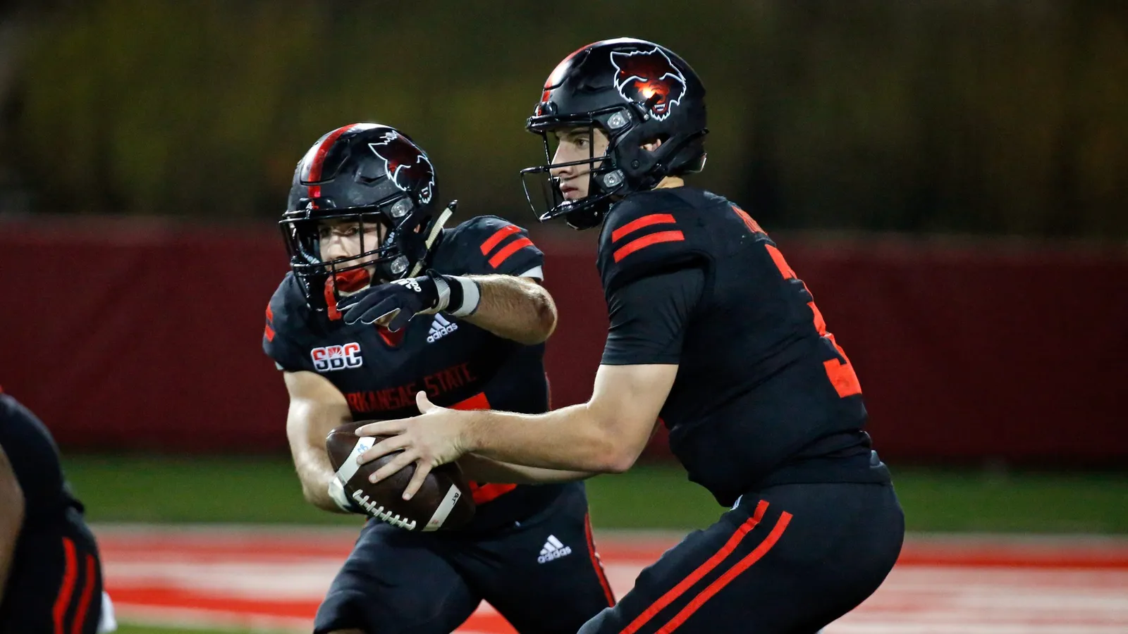Arkansas State promises 100 percent job placement for graduating athletes (Arkansas State)