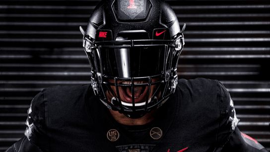 Video: Army takes you behind the scenes of the work that went into their "Big Red One" unis (Big Red One)