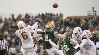In the film room: Baylor DC Phil Bennett breaks down film from Texas win (video)
