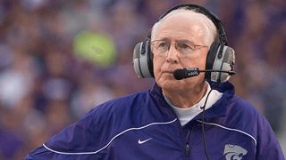 Bill Snyder signs new 5-year contract (Featured)