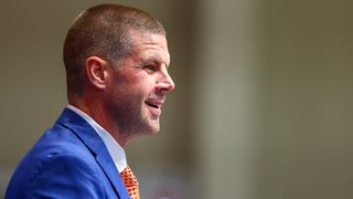 Florida sets staff salaries for 2025 season (Billy Napier)