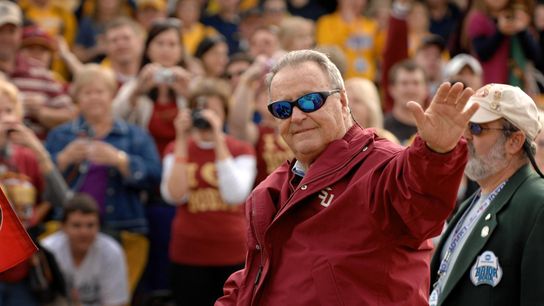 Bobby Bowden diagnosed with 'terminal medical condition'