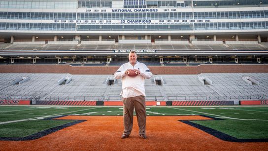 Bret Bielema set up a scenario that allowed Illinois players to critique their coaches