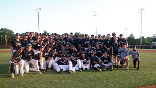 Birmingham Southern pulls out dramatic walk-off win to keep hopes of a national title alive (Birmingham Southern)