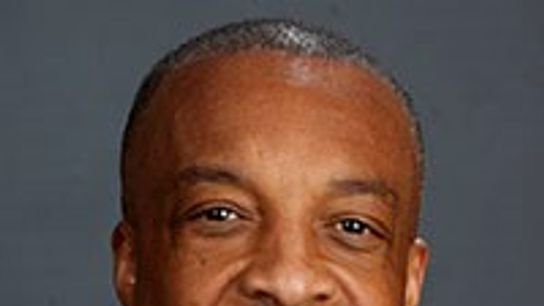 Sources: Long Island tabbing Alabama, Nick Saban staffer to head coaching post (Ron Cooper)