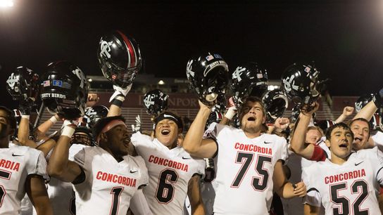 State mask mandate is keeping one NAIA program from hosting playoff games (Mask)
