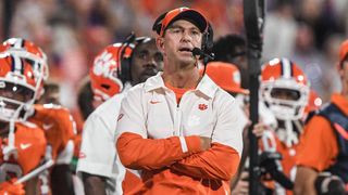 Dabo Swinney inks new contract at Clemson (Clemson)