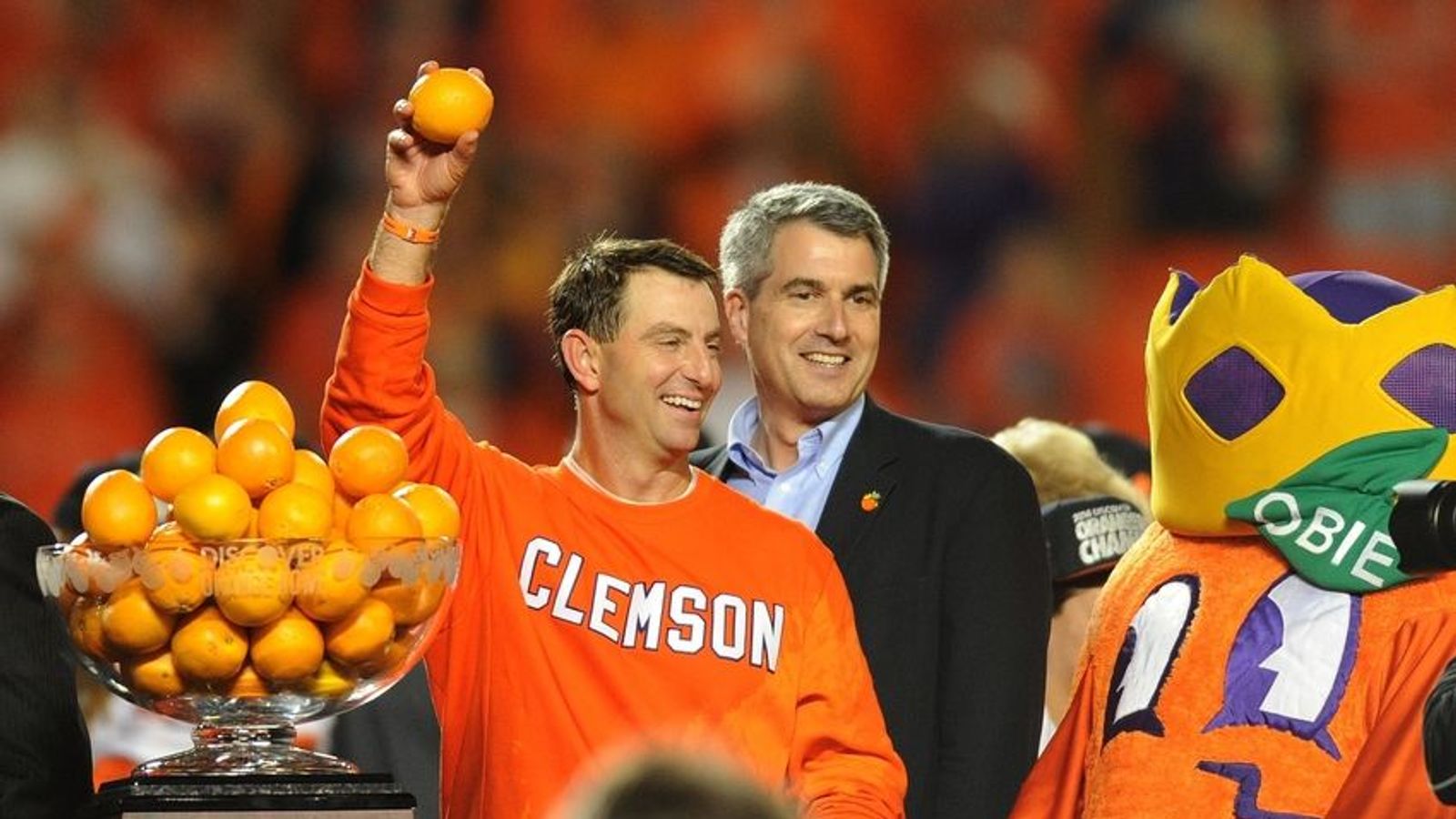 Dabo Swinney on Notre Dame: "They got a money machine in the backyard." (Featured)