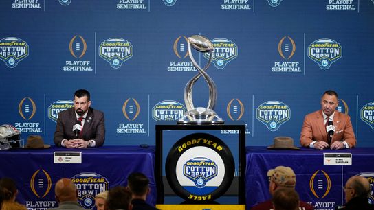 Steve Sarkisian explains why he still calls plays, and Ryan Day explains why he no longer does (Ohio State Texas TV Time)