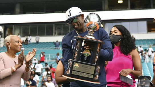 Using team translator, Deion Sanders rips Florida A&M in English, Spanish after dominant victory