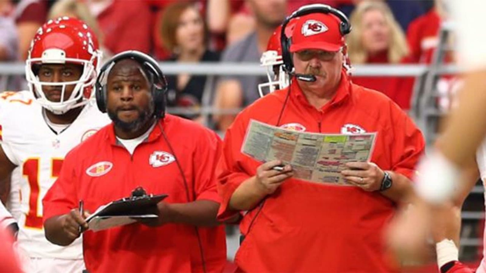 Eric Bieniemy explains why the Chiefs have an imaginary sign outside offensive meeting room (Featured)