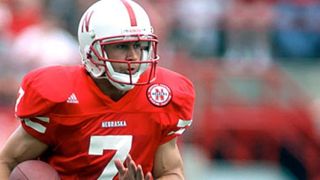 Video: Watch NAIA players in Nebraska learn Heisman winner Eric Crouch is their new assistant coach (midland)