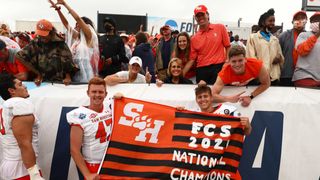 Scoop Roundup: Bearkats nab FCS title; SEC signee joining Deion Sanders (Featured)