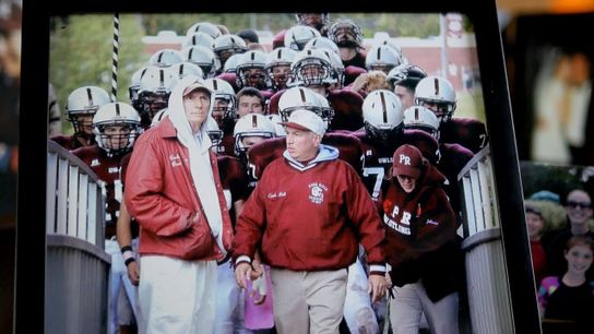 Video: The coach that every coach should be (high schools)