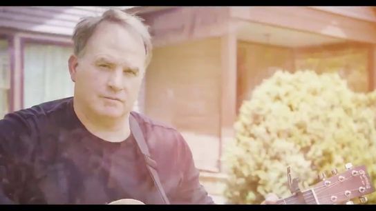 Gary Patterson releases debut music video (Gary Patterson)