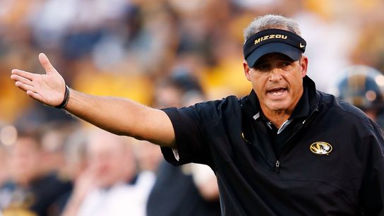 Gary Pinkel explains the psychology behind Missouri's "Winning Edge" program (video)