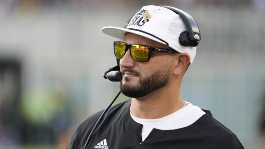 Deion Sanders wasn't the only coach to have an outstanding debut game (Texas State Baylor)