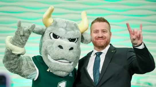 Sources: Golesh's South Florida staff finds two key offensive assistants (Josh Heupel)