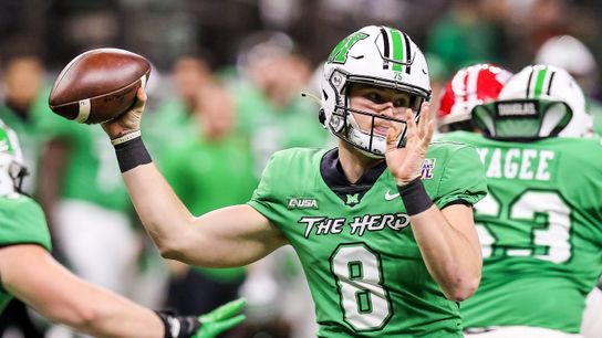 Report: Nearly half of FBS schools could start transfers at QB this fall (transfer portal)