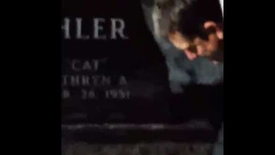 Jim Harbaugh went out to Bo Schembechler's grave last night for a rivalry tradition (Ohio State)