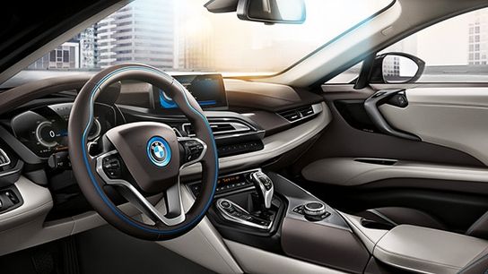 i83