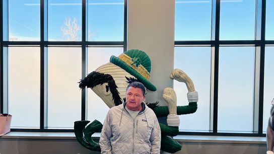 Ed Orgeron at Notre Dame? LSU's former head coach meets with Marcus Freeman, Notre Dame