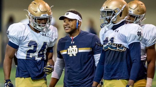 BREAKING: Texas keys in on top Notre Dame assistant coach (Alabama)
