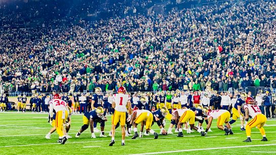 Notre Dame to host international fùtbol match (soccer)