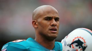 Sources confirm Miami to elevate NFL Hall of Famer to on-field assistant (Miami)