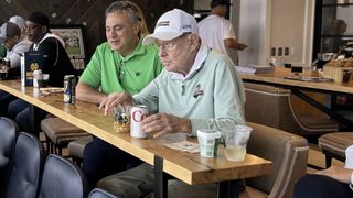 Hanging with Lou Holtz (Lou Holtz)