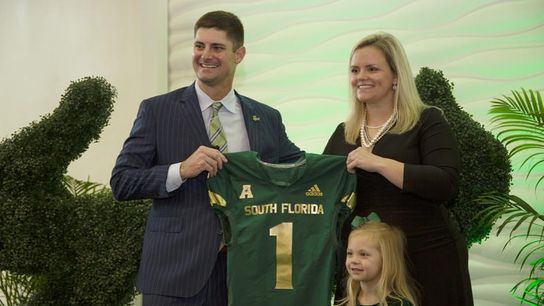 Jeff Scott shares why he's bringing Clemson recruiting philosophy on commitment is like engagement to USF (Clemson)