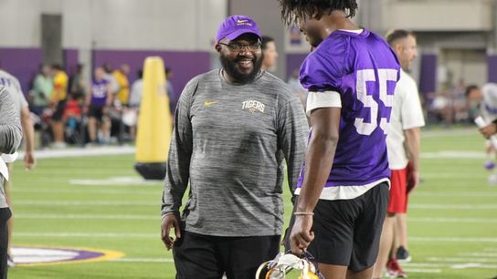LSU coach Brian Kelly says beloved assistant Jimmy Lindsey soon to be released from hospital (Jimmy Lindsey)
