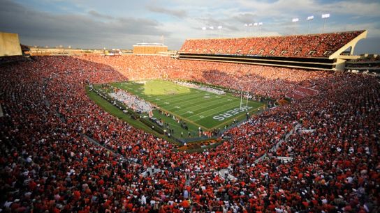 Video: Take a tour of Auburn's upgrades to Jordan-Hare Stadium (facilities)