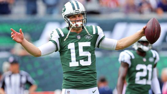 NFL team signs quarterback and is allowing him to continue coaching high school football (Josh McCown)