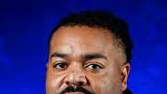 Sources: Justin Robinson lands defensive coordinator post at NAIA powerhouse (Justin Robinson)
