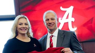 Video: Kalen DeBoer's wife shares unforgettable moment when she got the text they were taking the Alabama job (Nicole DeBoer)