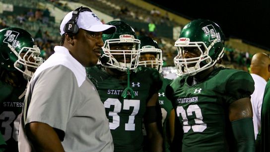 Source: Arkansas expected to add Division II coordinator to support staff (Kelvin Green)