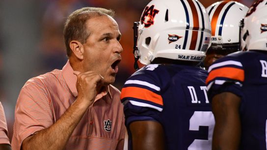 Defensive coordinators lead the way in latest USA Today assistant salary database (salaries)