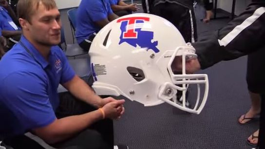 Video of the Day - Louisiana Tech reveals white helmet (video)