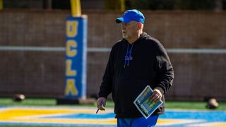 Esteemed coaching veteran Bill McGovern succumbs to cancer (Bill McGovern)