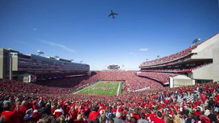 Nebraska planning a $450 million renovation of Memorial Stadium (renovations)