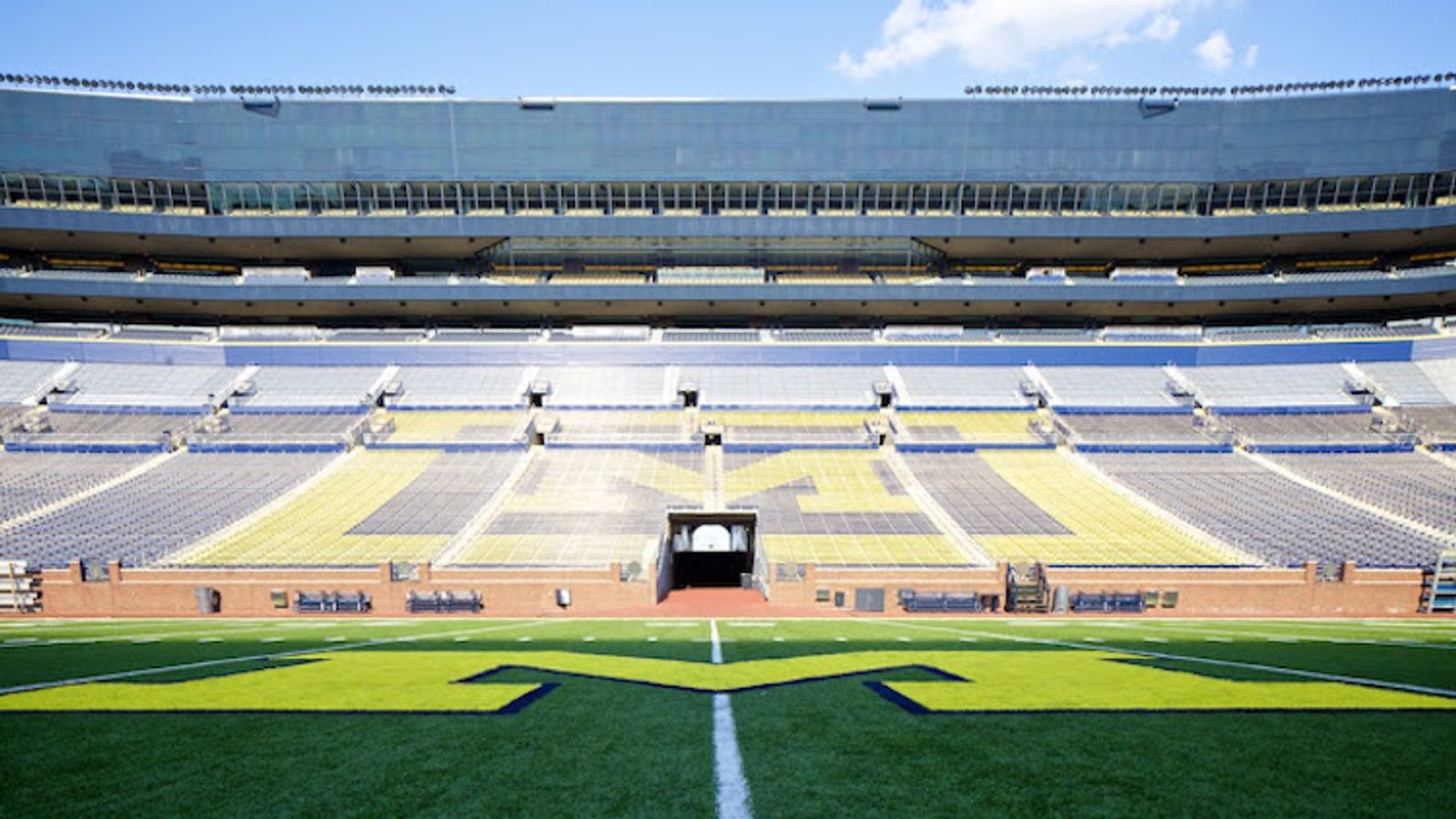 Source: Another longtime Michigan staffer has left the program, headed to Oklahoma (Featured)